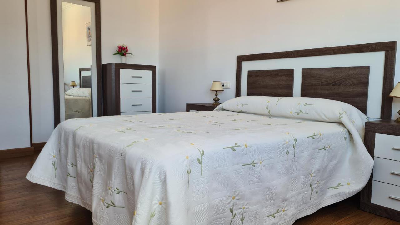 Apartamento Mari Carmen Apartment Muxia Ngoại thất bức ảnh